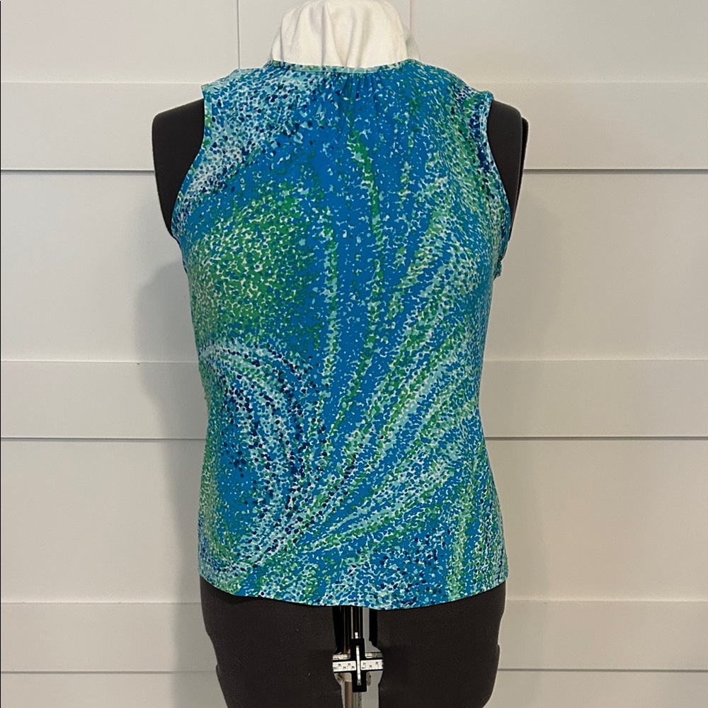 Chaps Blue and Green Patterned Sleeveless Knit Blouse